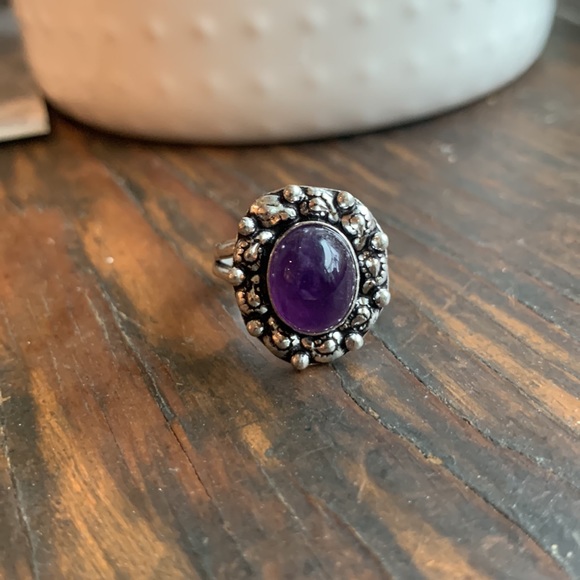 ✨NWT✨Medium Amethyst Sterling Silver Ring - Picture 2 of 4
